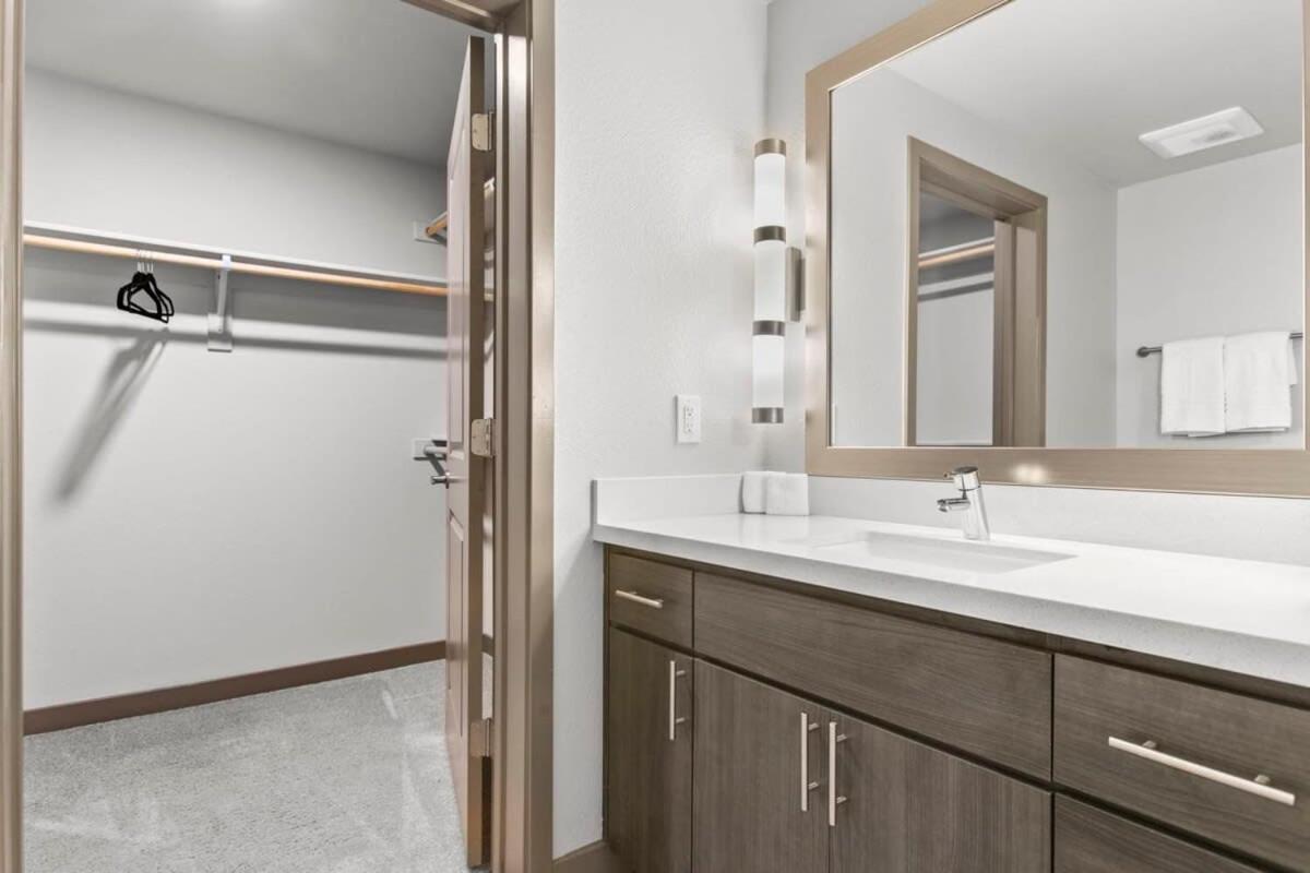 Cozysuites Phx Roro Gym Pool Pets Parking #12 Apartment